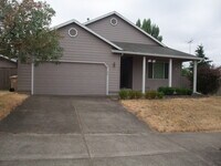 Building Photo - North Albany /  3 bed 2 Bath - Family Room...