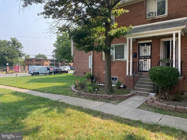 Building Photo - 7970 Riggs Rd