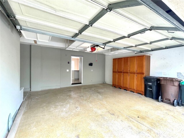 Building Photo - 140 Paseo Vista