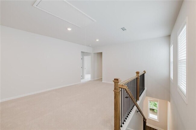Building Photo - 1814 Westfall Lndg