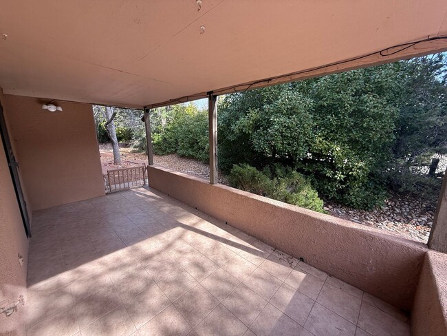 Building Photo - Townhome- Morning Sun