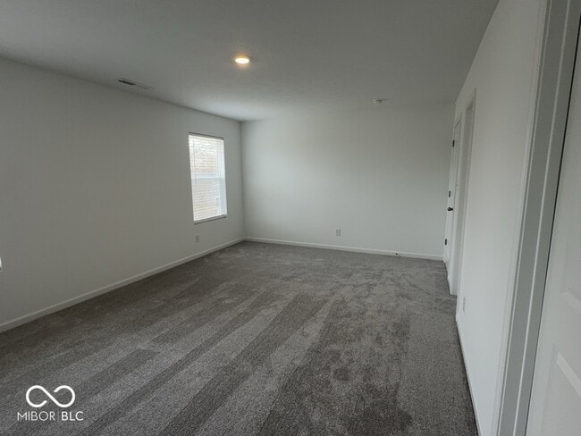 Building Photo - 3469 Seminole Dr
