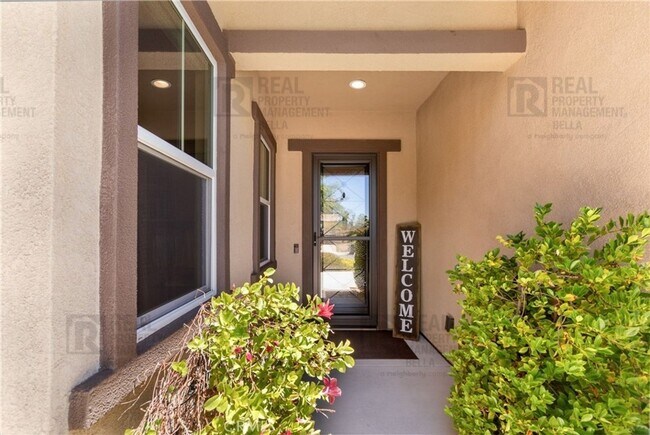 Building Photo - 32176 Golden Eye Dr