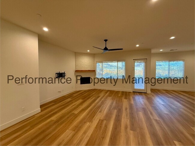 Building Photo - Stunning 3 Bed/3 Bath + Office River Ranch Home w/ RBP & $0 Deposit Option