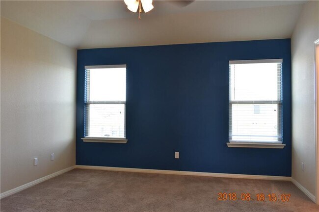 Building Photo - 12837 Snow Ln