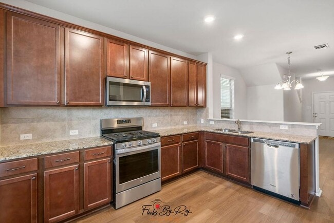 Building Photo - 279 Zuma Dr