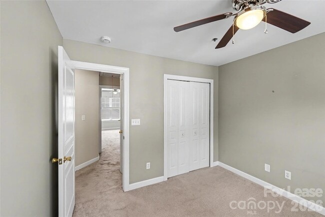 Building Photo - 6424 Royal Celadon Way