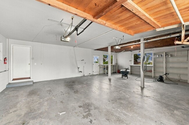 Building Photo - 15799 Apollo Heights Ct