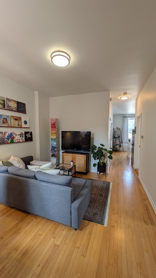 Building Photo - 2322 W Rice St