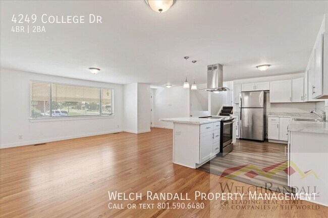 Building Photo - 4249 College Dr