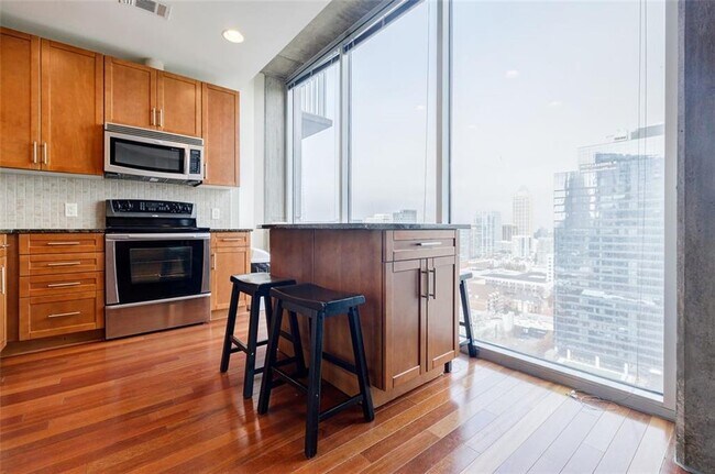 Building Photo - 855 Peachtree St NE