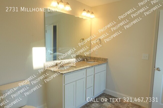 Building Photo - 2731 Millhone Dr