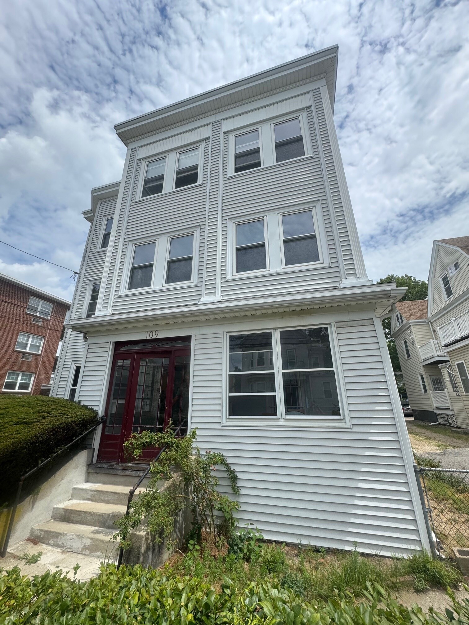 Building Photo - 109 Orchard St