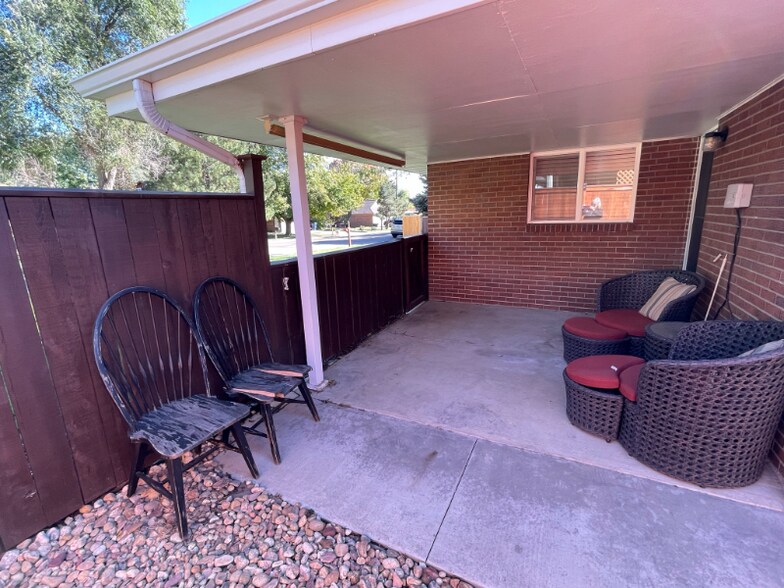 Building Photo - 1887 Independence St