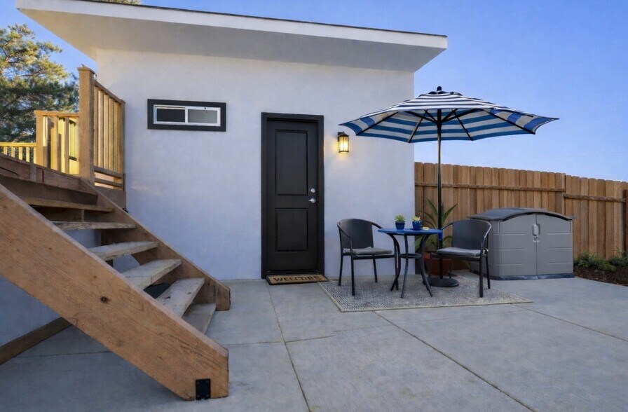 Building Photo - 4229 Panorama Dr