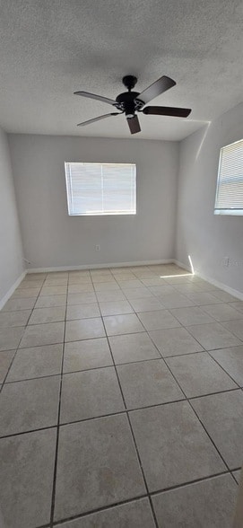Building Photo - 6974 Spinnaker Blvd