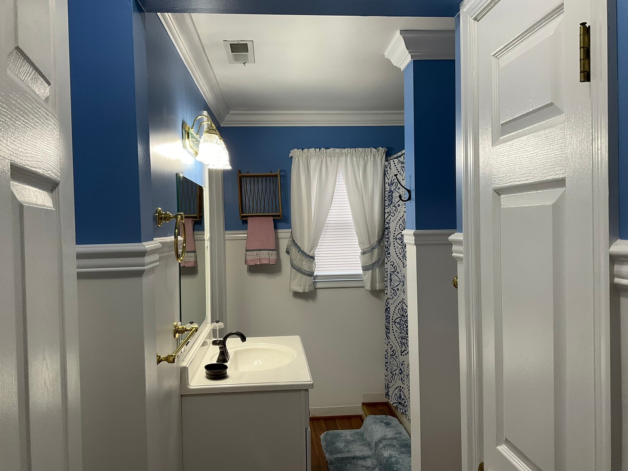 Bath - 36 Governors Gate Ln