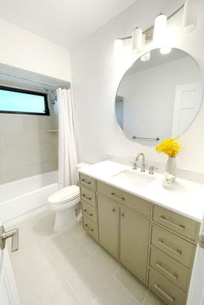 Building Photo - 3345 Pine Hill Trail