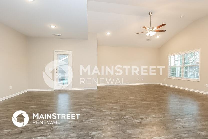 Building Photo - 836 Ellyson Dr