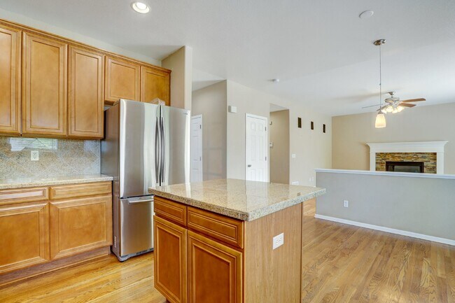 Building Photo - $3,300.95 with $200 off the first month's rent, 3 Beds - 3 Bath, Single Family Home in Parker wit...