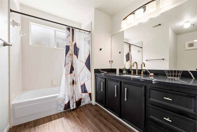 Building Photo - 12131 Ella Lee Ln