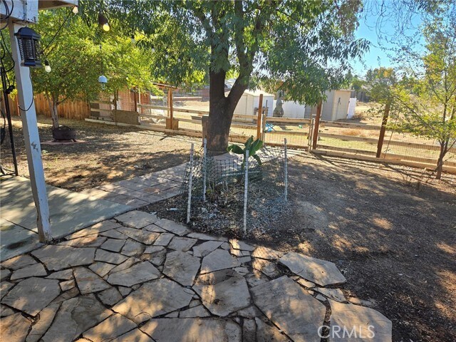 Building Photo - 18825-18825 Roberts Rd