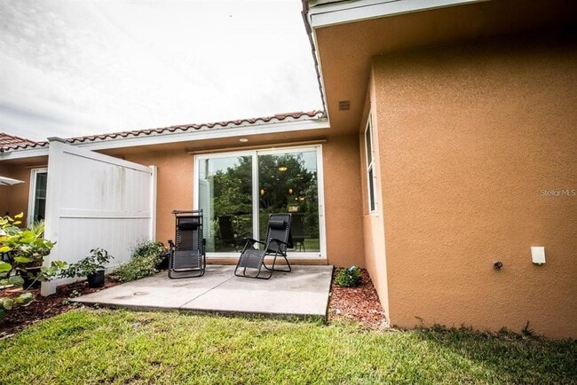 Building Photo - 3948 San Rocco Dr