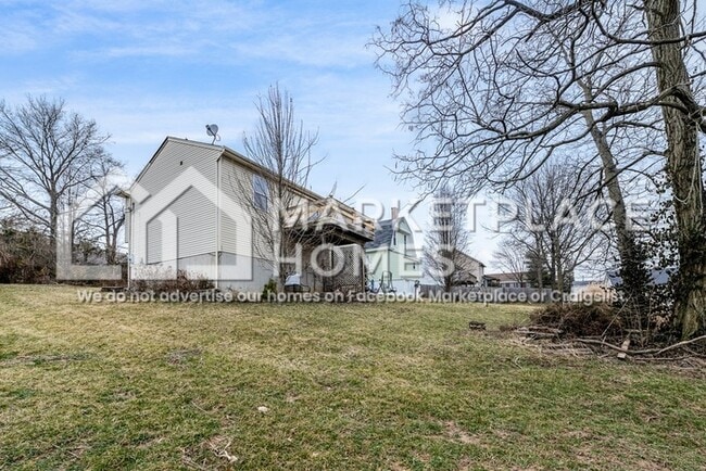 Building Photo - 2457 Lorraine Ct