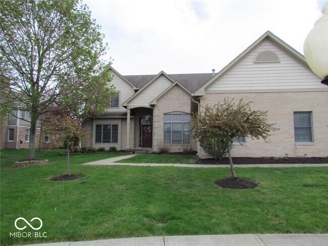 Primary Photo - 411 Mari Way
