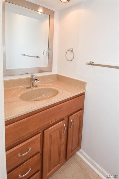 Building Photo - 4444 Lindell Blvd
