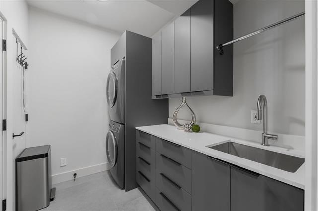 Building Photo - 3731 Gilbert Ave