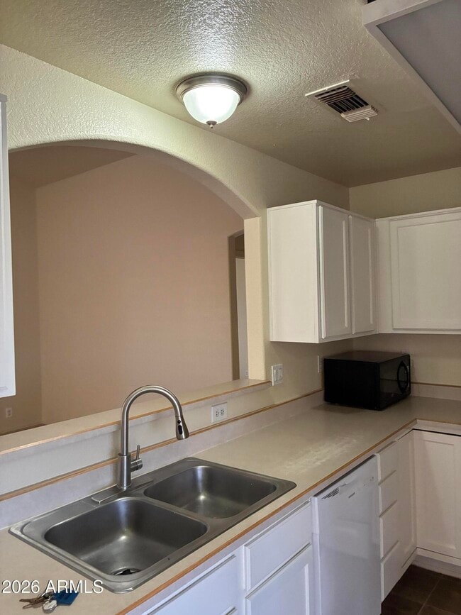 Building Photo - 2599 W Orchid Ln