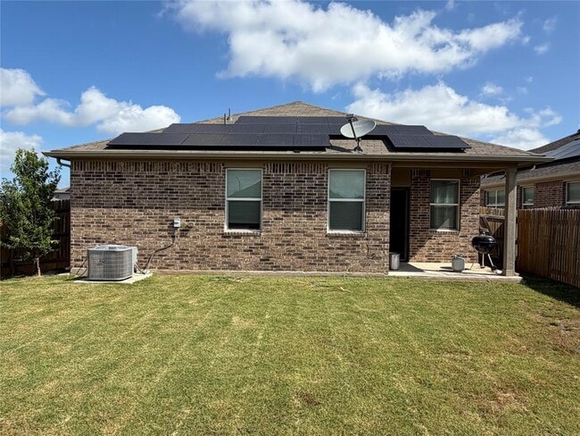 Building Photo - 225 Baum Dr