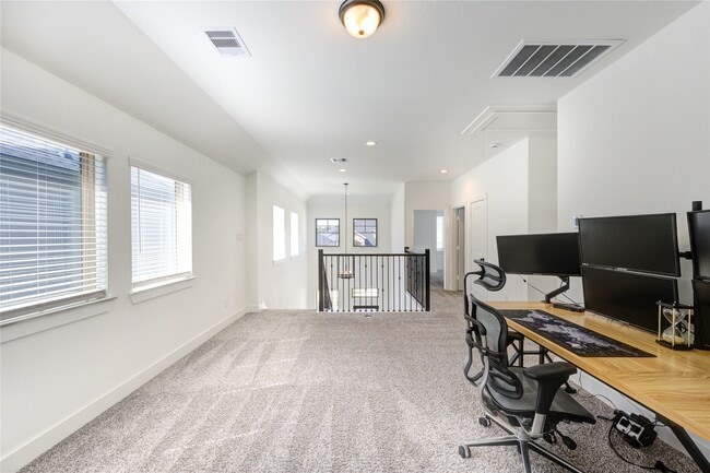 Building Photo - 10636 Wild Chives