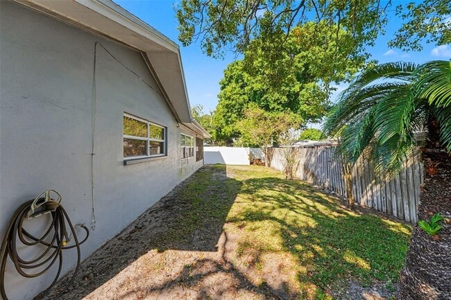 Building Photo - 2561 Blackwood Cir
