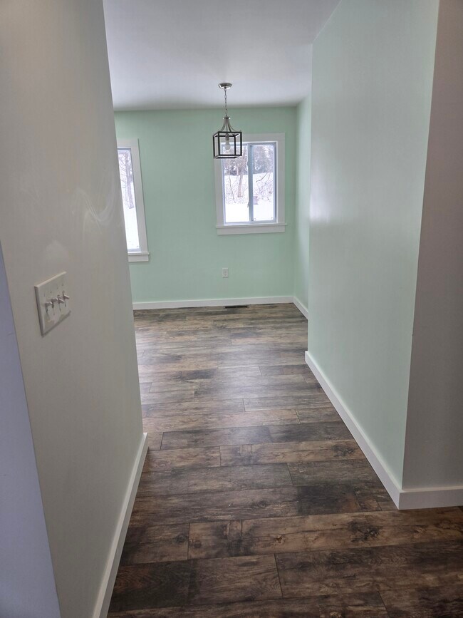 Building Photo - 111 Zandhoek Rd