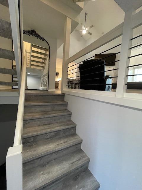 Building Photo - 3602 Fairway Dr N