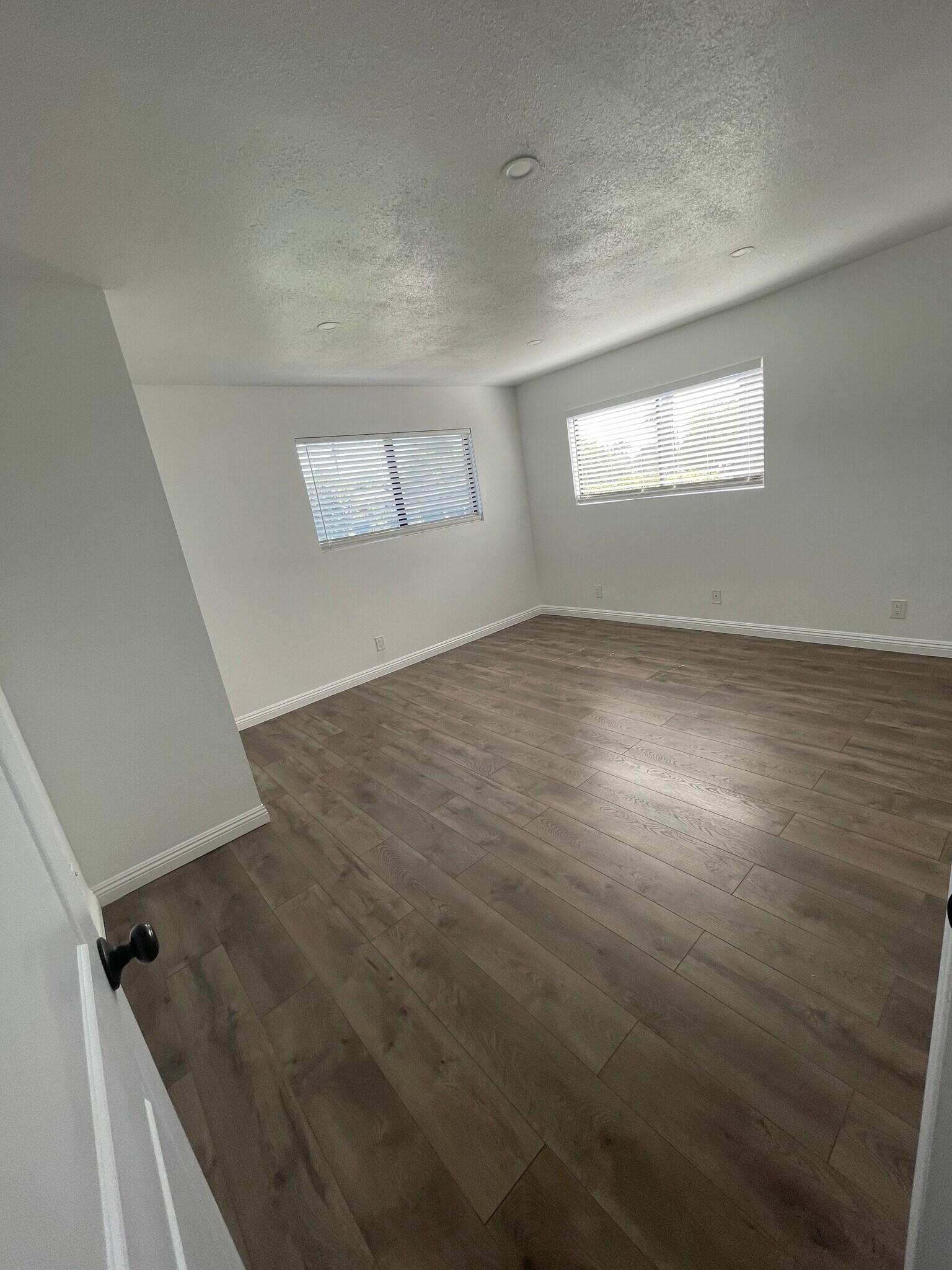 Building Photo - 8211 Rosemead Blvd