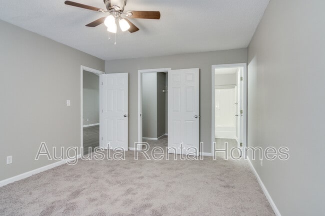 Building Photo - 4035 Calypso Dr