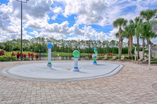 Building Photo - 8841 Candy Palm Rd