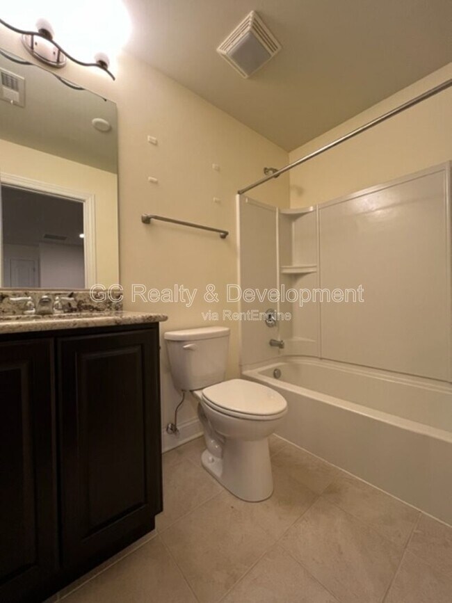 Building Photo - 4219 Fraser Cir