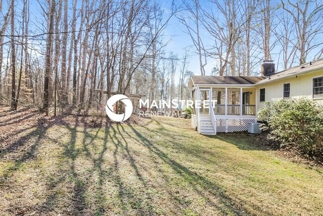 Building Photo - 3 Bedroom Pet-Friendly Home in Winston-Sal...