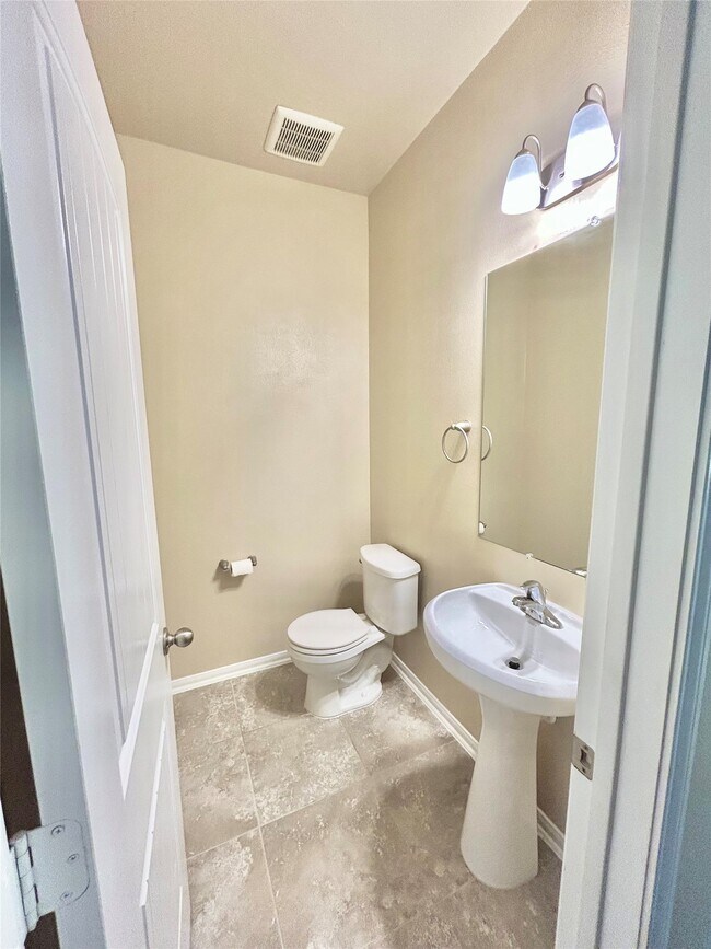 Building Photo - 20618 Sweetstone Grove Ln