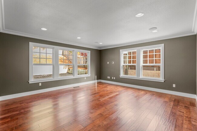 Building Photo - 335 Gil Blas Rd