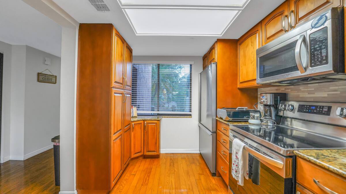 Building Photo - 6040 River Trace Rd