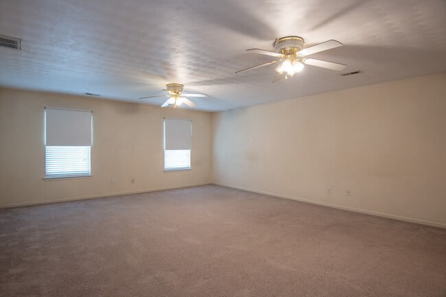 Building Photo - 1404 37th St