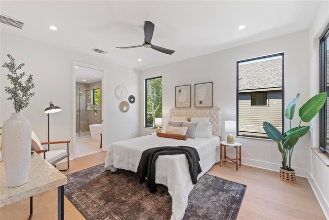 Building Photo - 2109 Wordsworth Dr