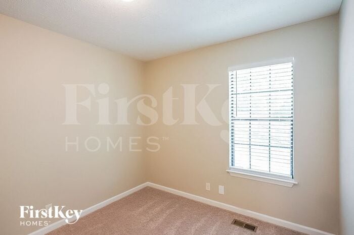 Building Photo - 2301 Peak Hill Cove