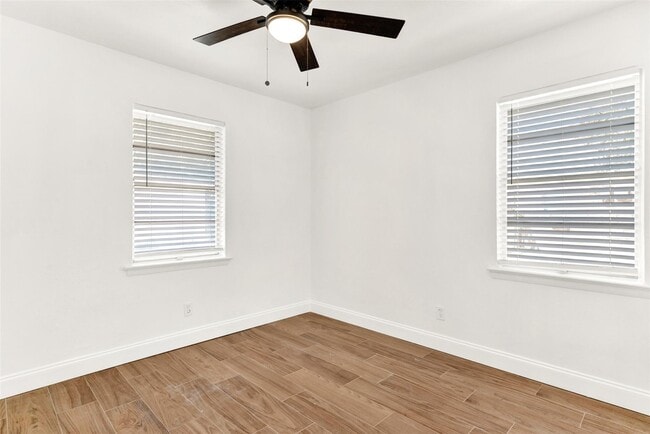 Building Photo - 316 Hilltop Ave