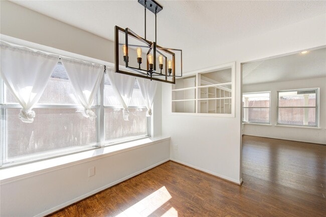 Building Photo - 29115 Raestone St